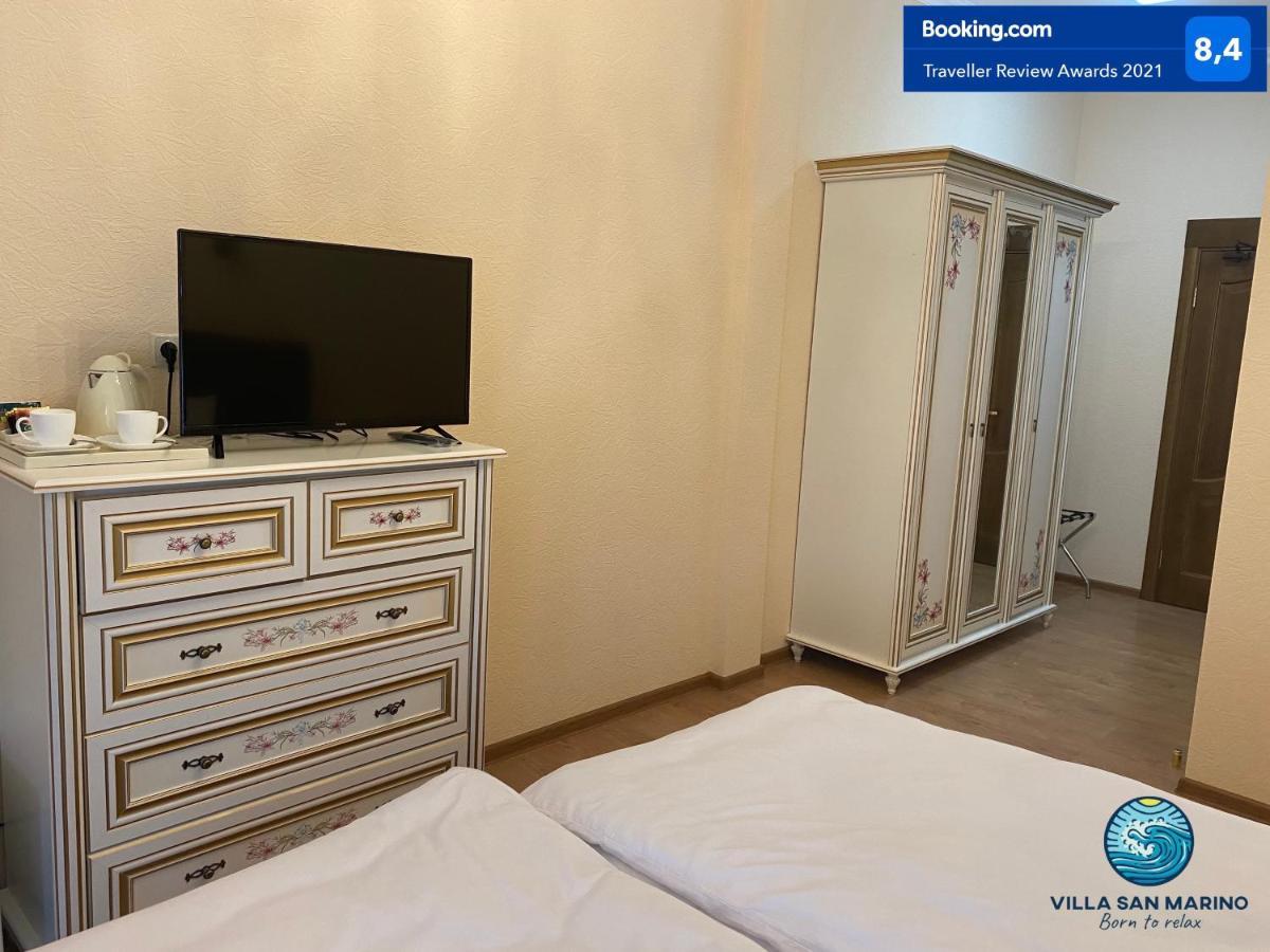 Villa San Marino Ворзель Экстерьер фото
