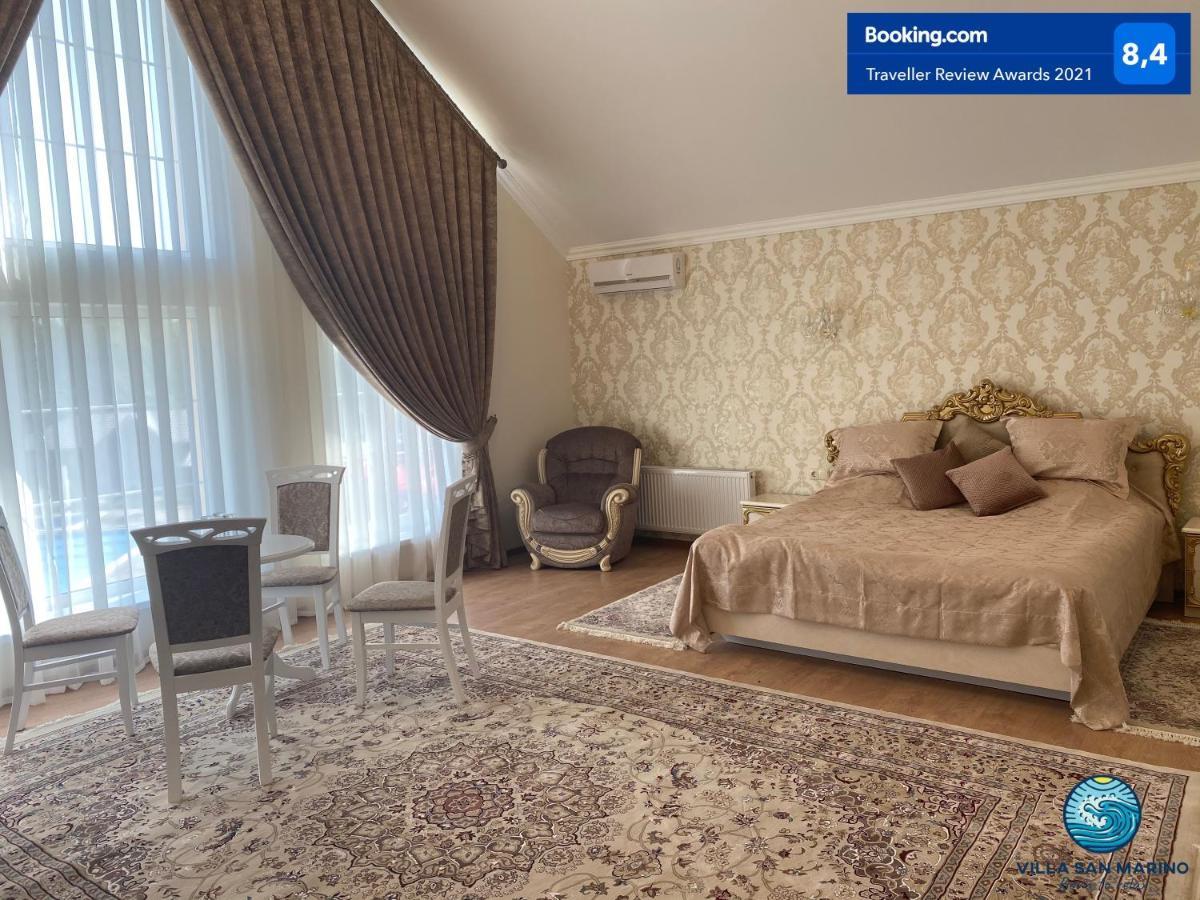 Villa San Marino Ворзель Экстерьер фото